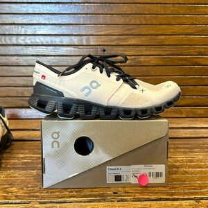 Brand New Women’s On Cloud X3 Shoes